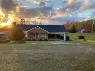 13034 Barlow Rd, Hazlehurst, MS 39083