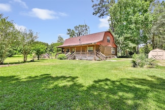 529 S Gates St, Devers, TX 77538
