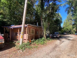 9190 Rio Dell Ct, Forestville, CA 95436