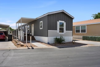 625 Fox Ln SE, Albuquerque, NM 87123