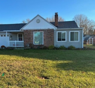 8201 W Smith St, Yorktown, IN 47396