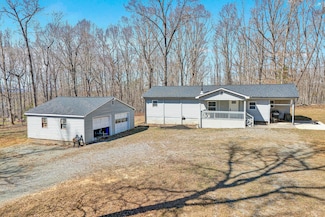 504 Spinnaker Way, Moneta, VA 24121