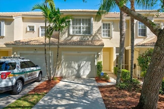 9873 Lago Dr, Boynton Beach, FL 33472