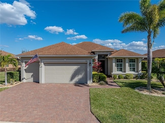 1332 Oakmont Dr, Winter Haven, FL 33884