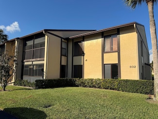 802 Sky Pine Way Unit 41, Greenacres, FL 33415