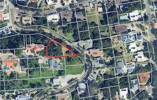 4459 Ensenada Dr, Los Angeles, CA 91364