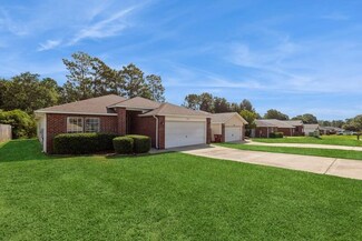 228 Limestone Cir, Crestview, FL 32539