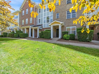 3825 Cary Glen Blvd, Cary, NC 27519