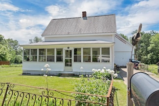 63 Depot St, Belmont, NH 03220