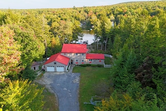 35 Furrough Ln, Lincoln, ME 04457