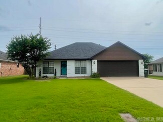 2255 Morning Glory Ln, Conway, AR 72034