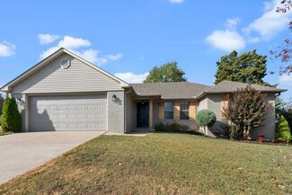 335 Dabney Ct, Conway, AR 72034