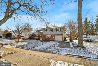 909 Deland Ave, Cherry Hill, NJ 08034
