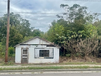 816 Perry St, Waynesboro, GA 30830