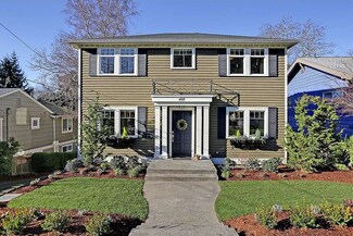 4517 49th Ave NE, Seattle, WA 98105