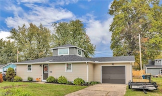 267 Woodridge Rd, Vermilion, OH 44089