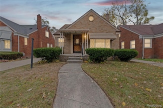 19478 Winthrop St, Detroit, MI 48235