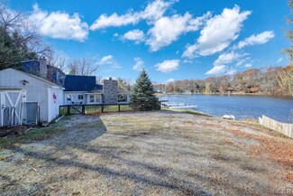 1244 van Sickle Dr, Hillsdale, MI 49242