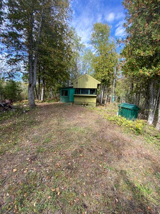 6228 Mackinac Trail, St. Ignace, MI 49781