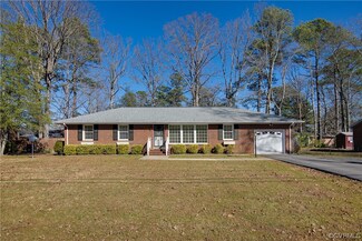 205 Homestead Dr, Colonial Heights, VA 23834