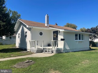 242 G St, Penns Grove, NJ 08069