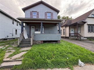 81 Clifford Ave, Rochester, NY 14621