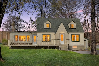 2979 Centerville Rd, Saint Paul, MN 55117