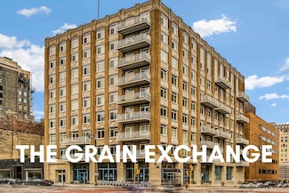 741 N Milwaukee St Unit 903, Milwaukee, WI 53202