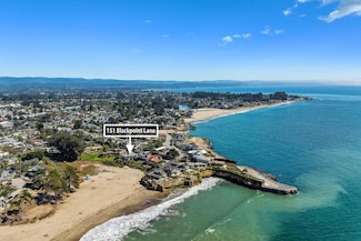 151 Blackpoint Ln, Santa Cruz, CA 95062