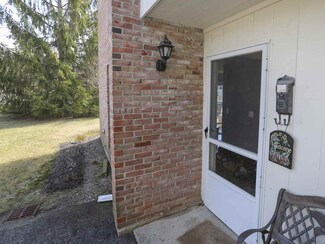 80 Austin Dr Unit 25, Burlington, VT 05401