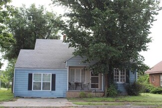 708 S Olive St, Shattuck, OK 73858