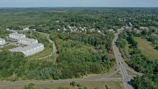 28 Haverhill Rd, Amesbury, MA 01913