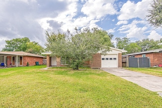 3518 Mattye Maye Dr, Pasadena, TX 77503