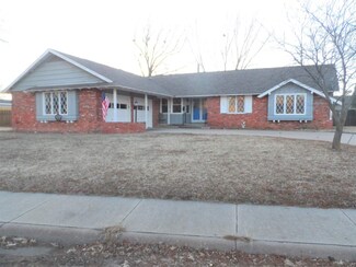 1501 N Spruce St, Kingman, KS 67068