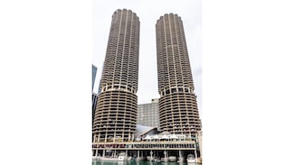300 N State St Unit 2830, Chicago, IL 60654