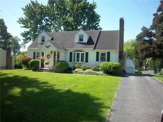 58 Springbrook Dr, North Chili, NY 14514