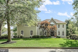 4 William Howard Dr, Glen Mills, PA 19342