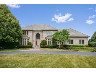 36W610 Lancaster Rd, Saint Charles, IL 60175
