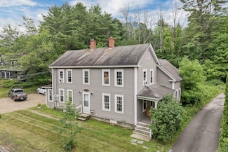 668 S Main St, Wolfeboro, NH 03894
