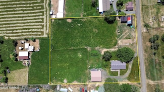 12703 Wide Hollow Rd, Yakima, WA 98908