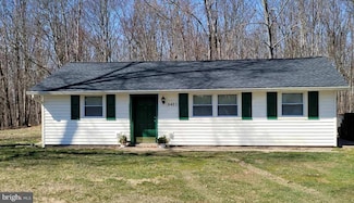 6411 Davis Rd, Mount Airy, MD 21771