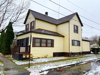 1249 4th St, Rensselaer, NY 12144