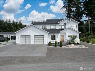 474 Stirling Dr, Camano Island, WA 98282
