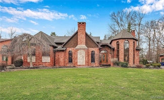 107 Roxbury Park, East Amherst, NY 14051