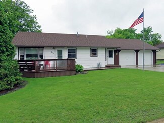 513 Chippewa Ave S, Thief River Falls, MN 56701
