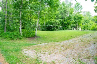 48 Pinewood Dr, Altona, NY 12910