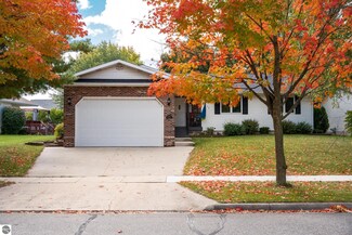 1228 Abbey Ln, Mount Pleasant, MI 48858