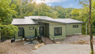 2816 Tyrol Meadow Dr, Innsbrook, MO 63390