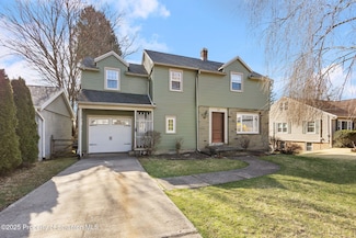 32 Yeager Ave, Shavertown, PA 18708