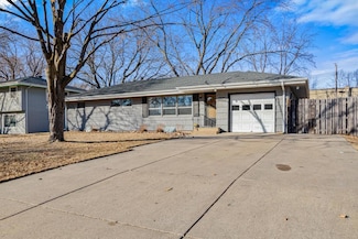 2800 65th Ave N, Minneapolis, MN 55430